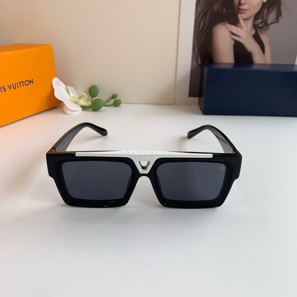 Louis Vuitton Black Cat-Eye Sunglasses with Gloss Finish